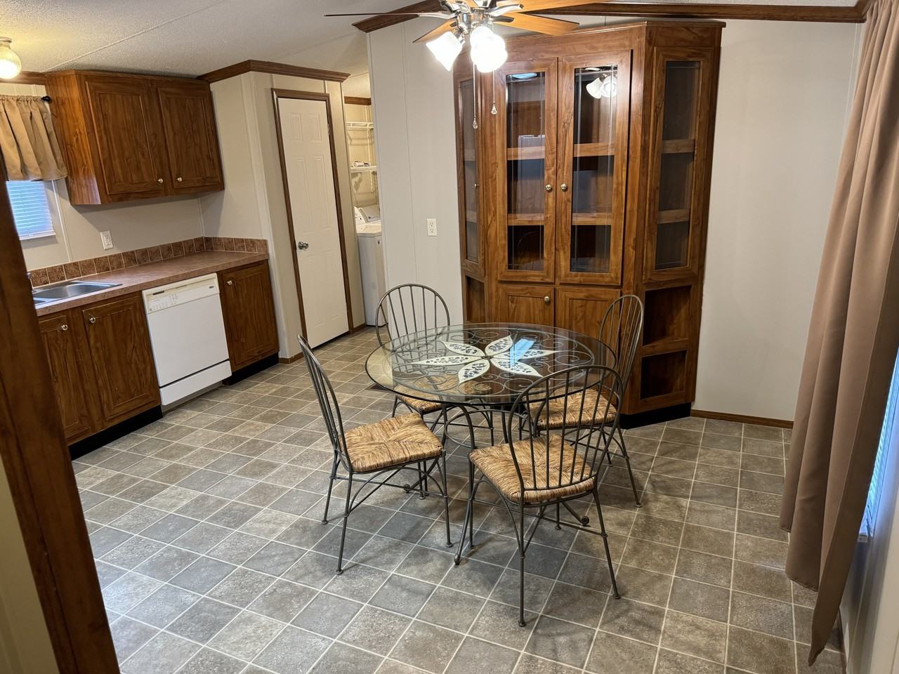 104 Cape Palos St #NA - Photo 6 of 14
