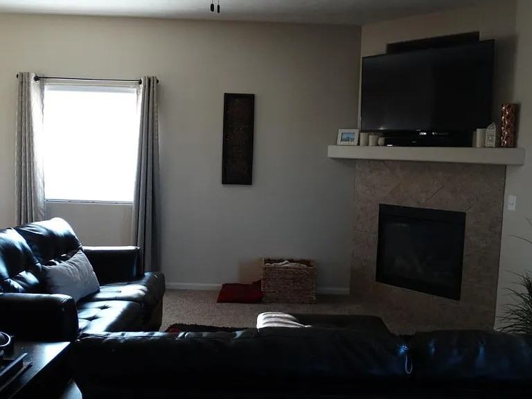 19164 Drexel Cir #19164 - Photo 3 of 21