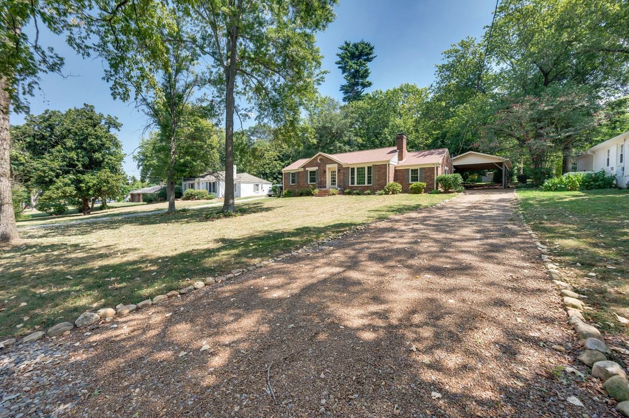 5040 Stillwood Dr #NA - Photo 3 of 20