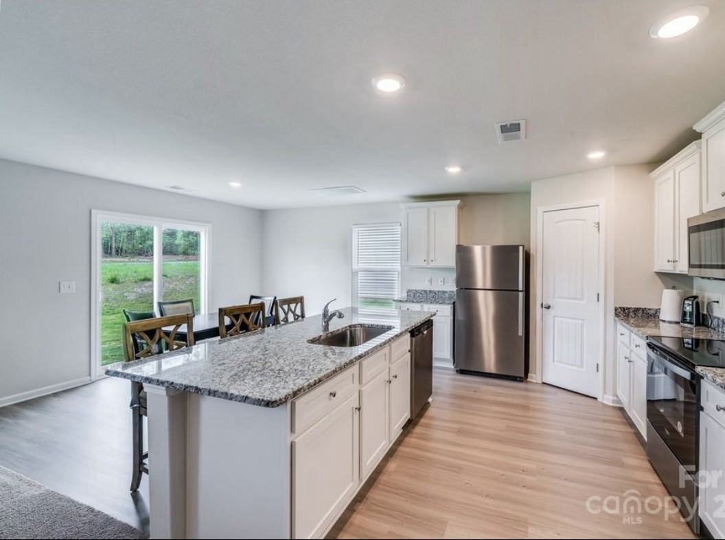 600 Lamorak Pl #NA - Photo 7 of 18