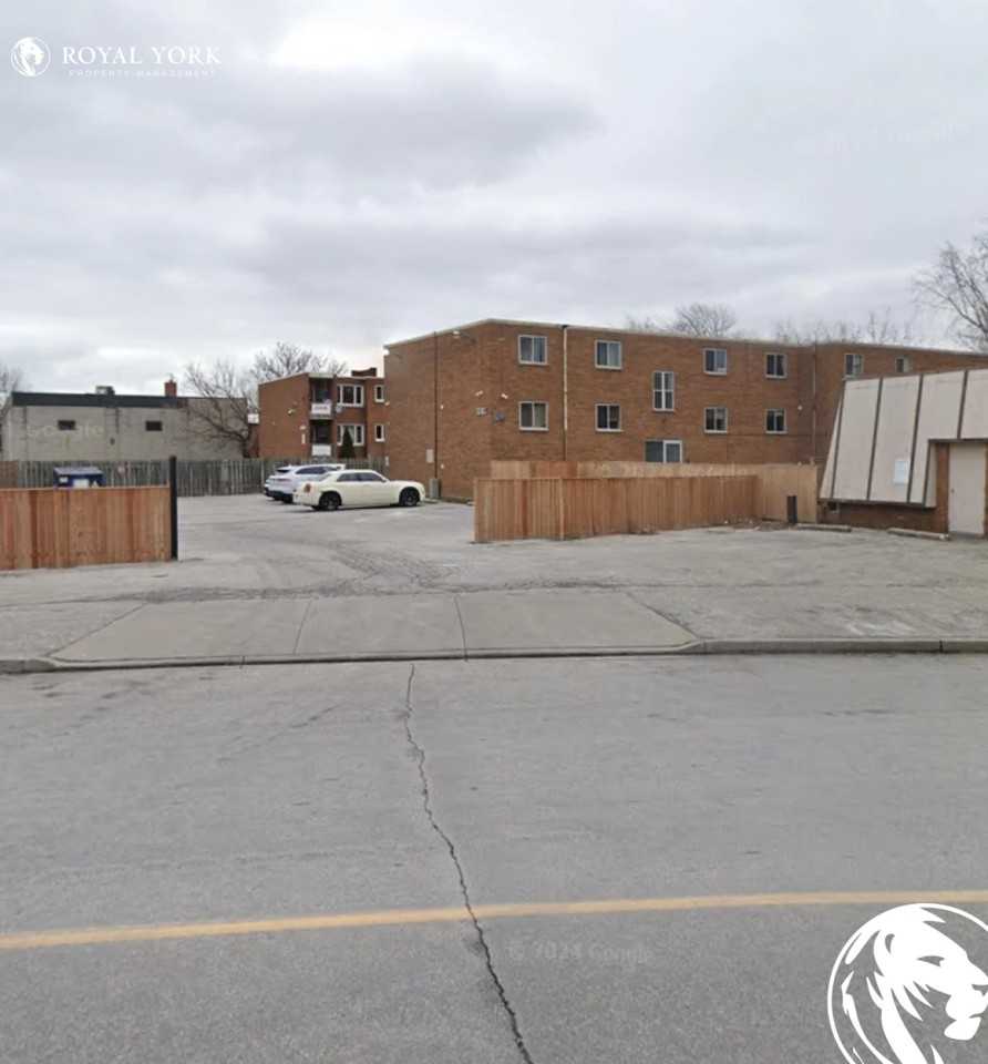3-2476 Rivard Avenue, Windsor, Ontario N8T 2H2 - Photo 2 of 16