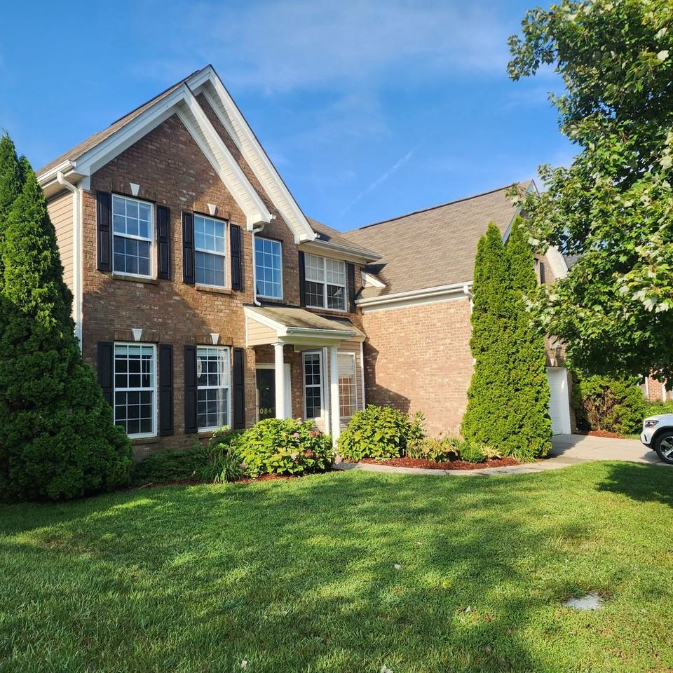 3084 Sycamore Point Trl - Photo 2 of 27