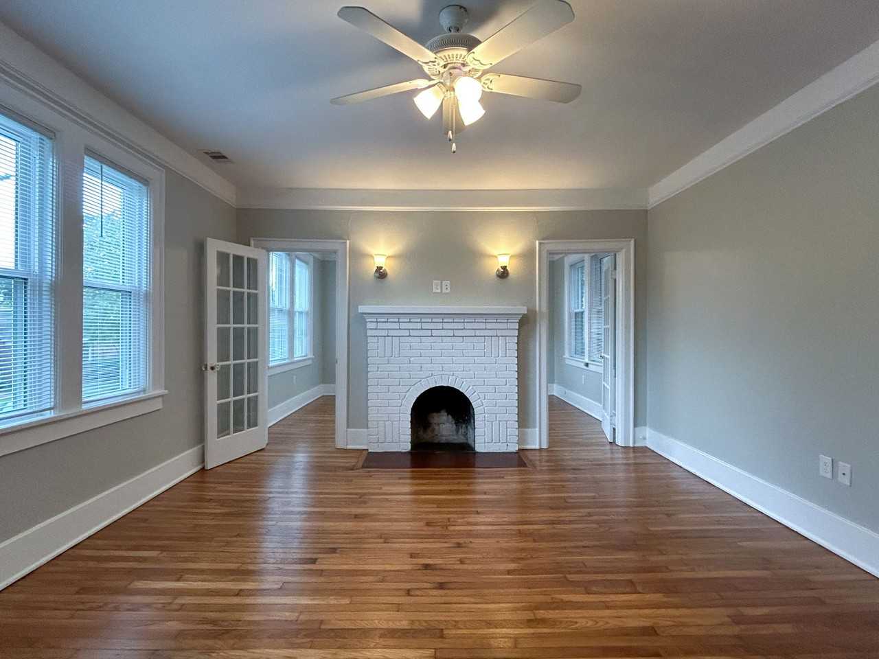 505 East 51st Street - Photo 2 of 22