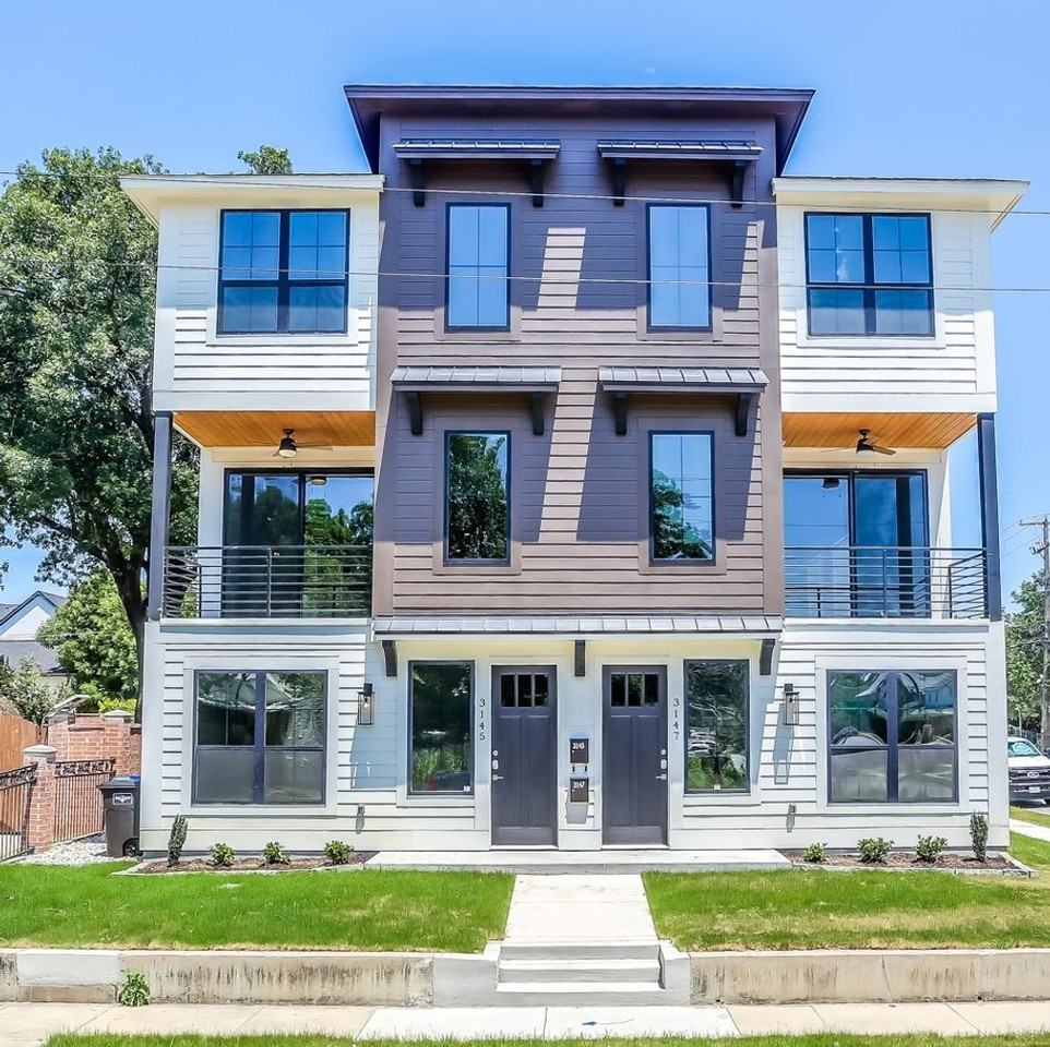 3145 Forest Park Blvd - Photo 3 of 47