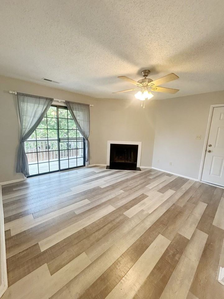 3706 Chimney Ridge Pl - Photo 3 of 15