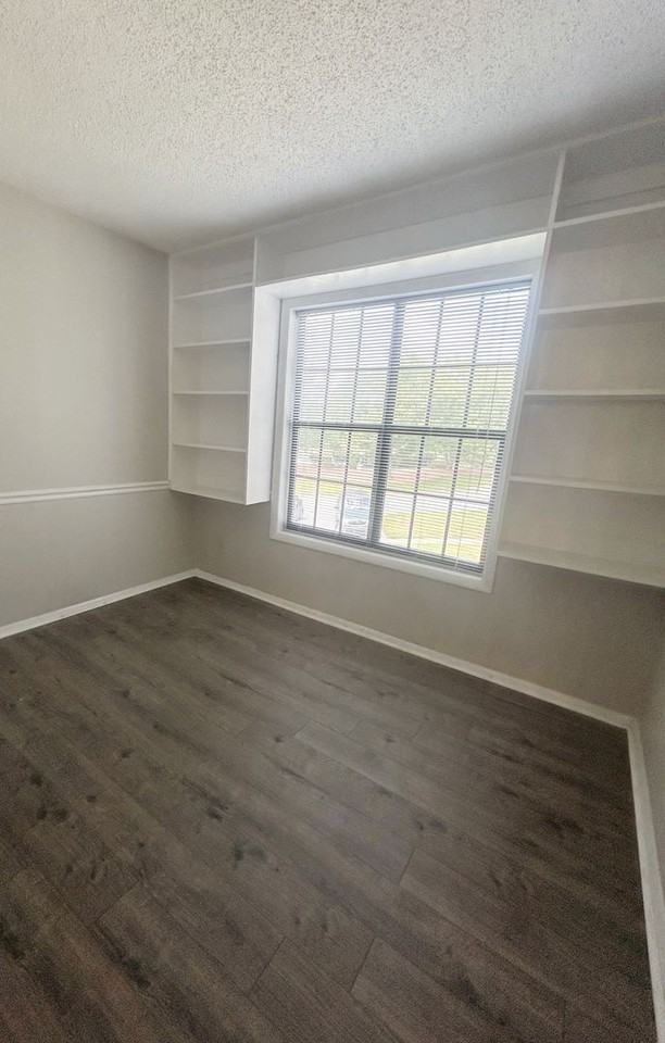 3706 Chimney Ridge Pl - Photo 5 of 15