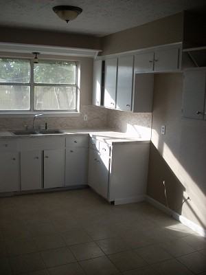 5301 Bowie St - Photo 2 of 8