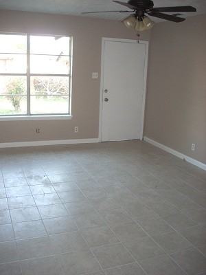 5301 Bowie St - Photo 3 of 8