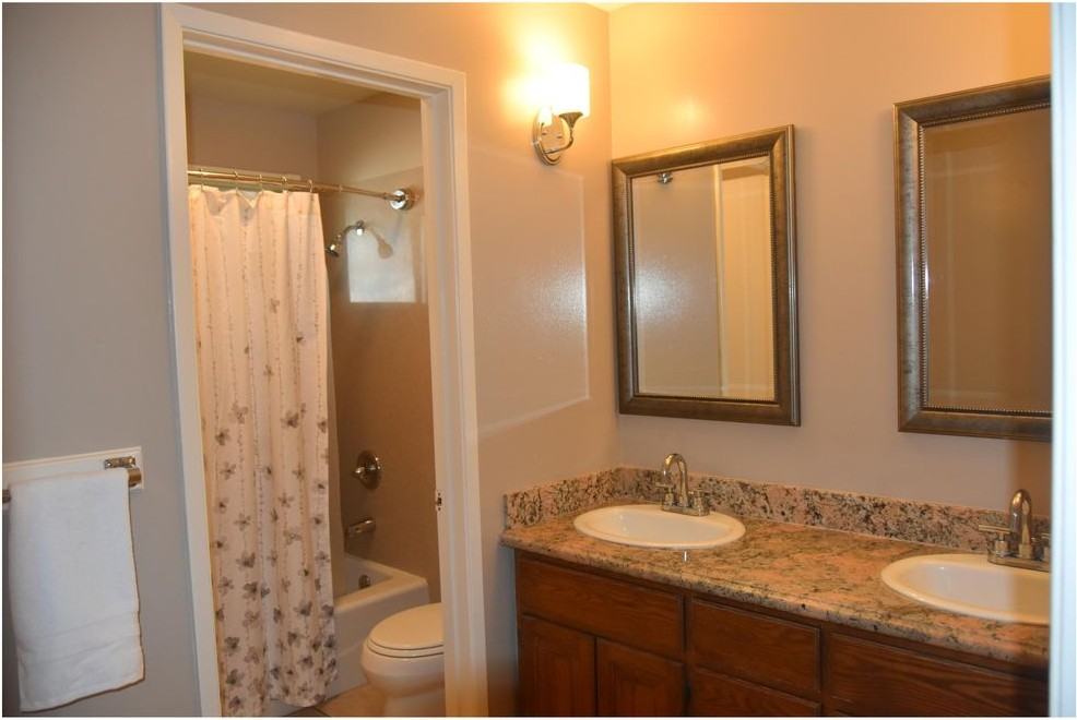 520 Doyle Rd - Photo 3 of 5