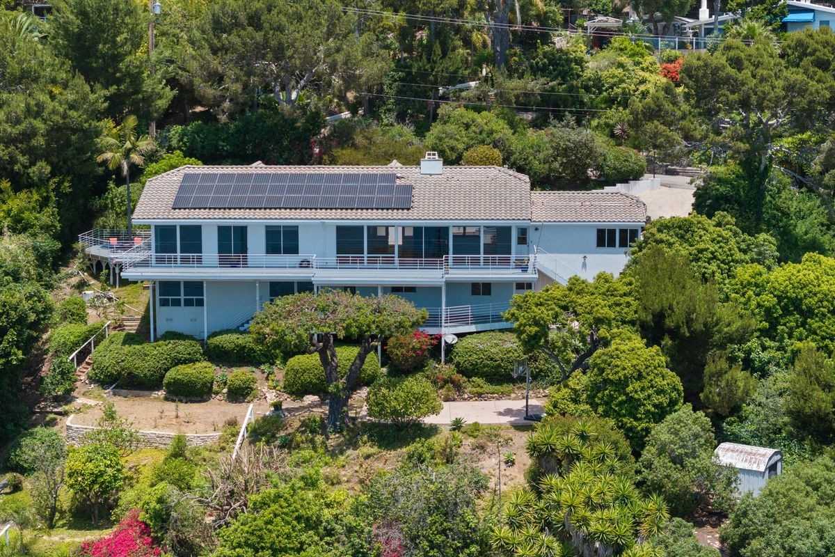 4986A Puesta Del Sol St - Photo 2 of 17