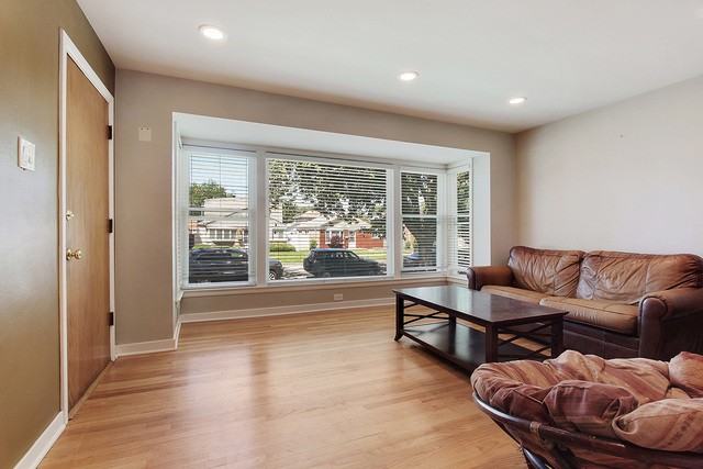 5755 S Meade Ave #1 - Photo 2 of 9