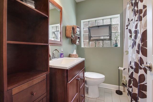 5755 S Meade Ave #1 - Photo 7 of 9