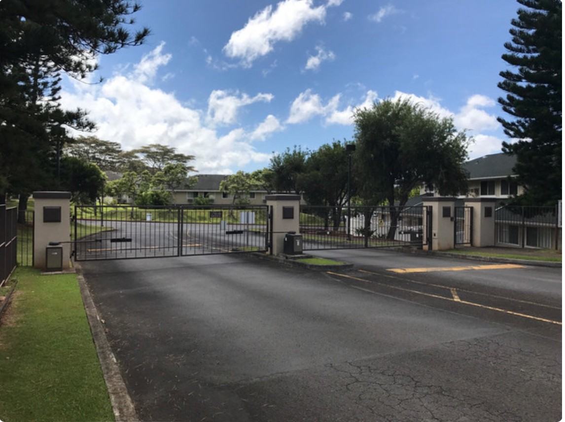 95-1093 Koolani Dr - Photo 2 of 8