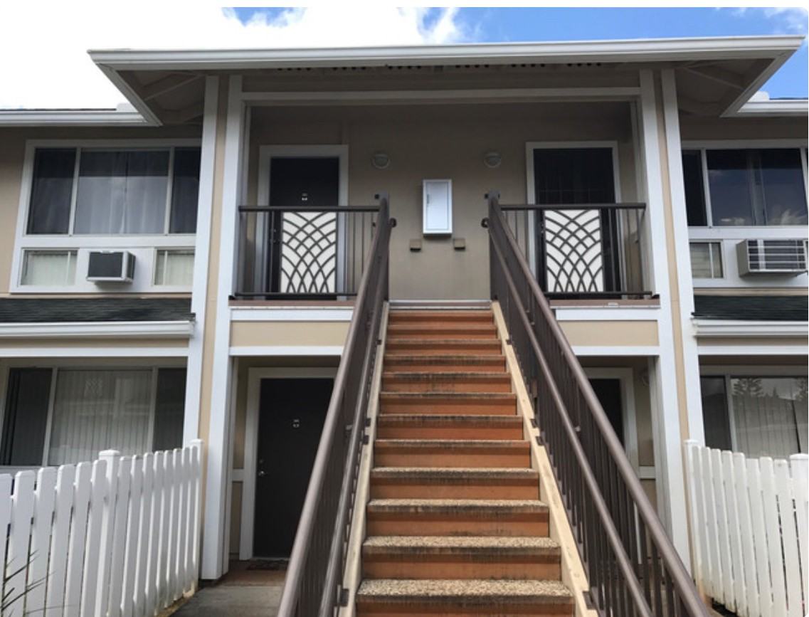 95-1093 Koolani Dr - Photo 3 of 8