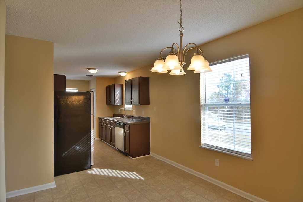 324 Bombing Range Rd - Photo 3 of 23
