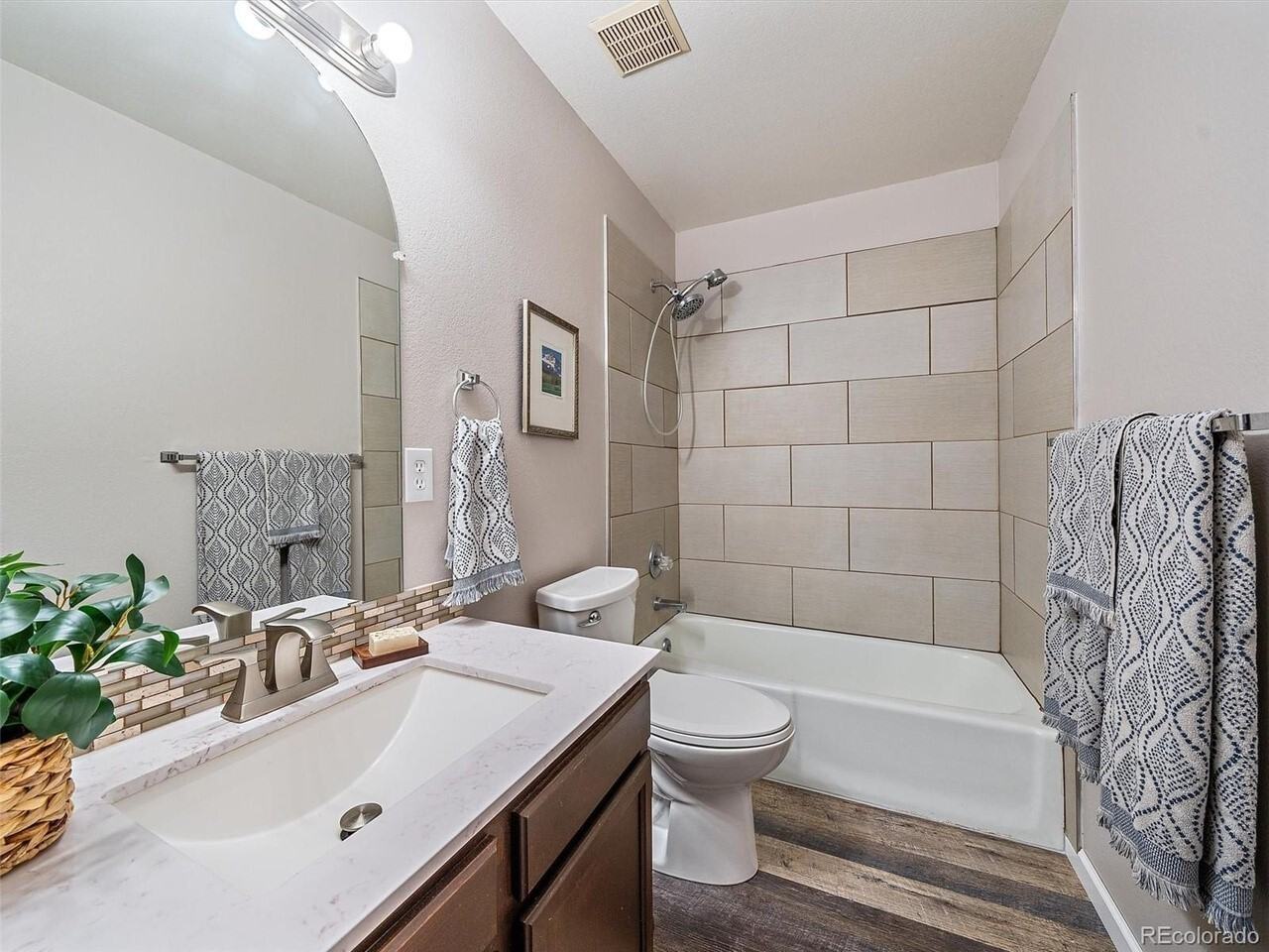 3170 Buckboard Dr #1 - Photo 3 of 21