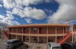 featured image of 637 Foster Rd