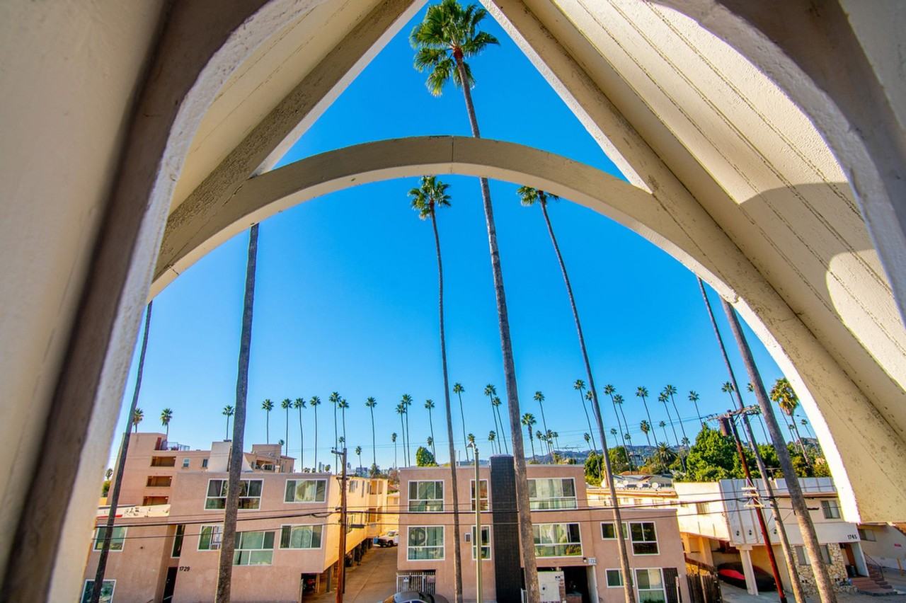 Wilton Place Apartments - Photo 4 of 7