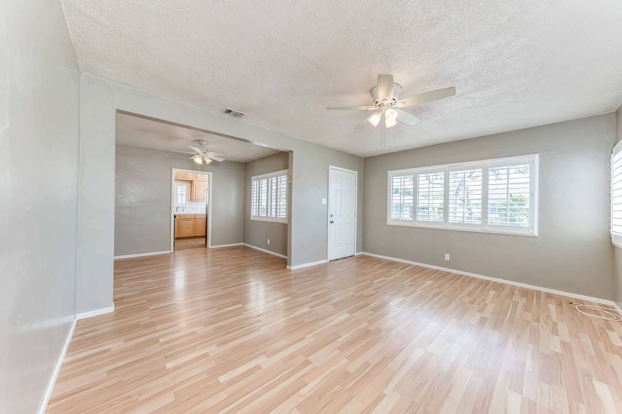 17309 Elgar Ave - Photo 3 of 19
