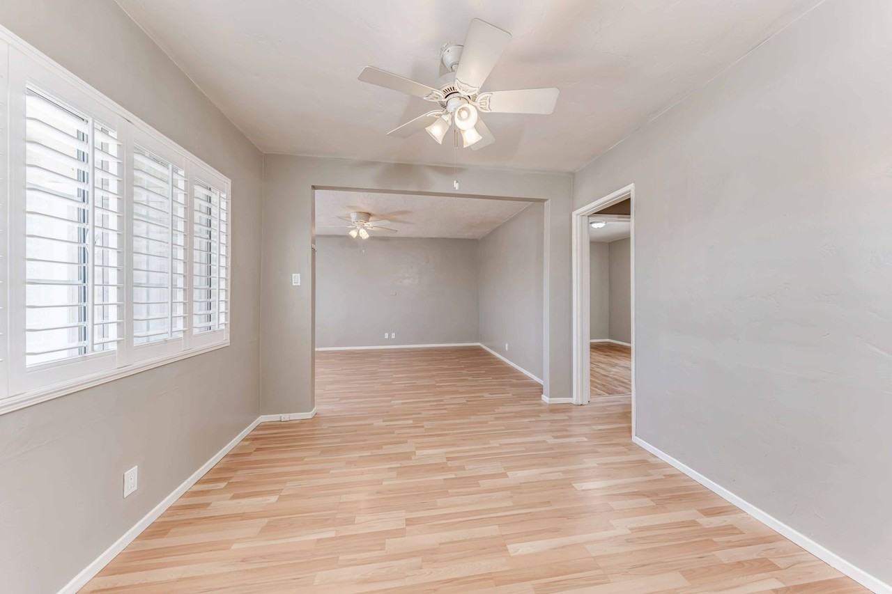 17309 Elgar Ave - Photo 5 of 19