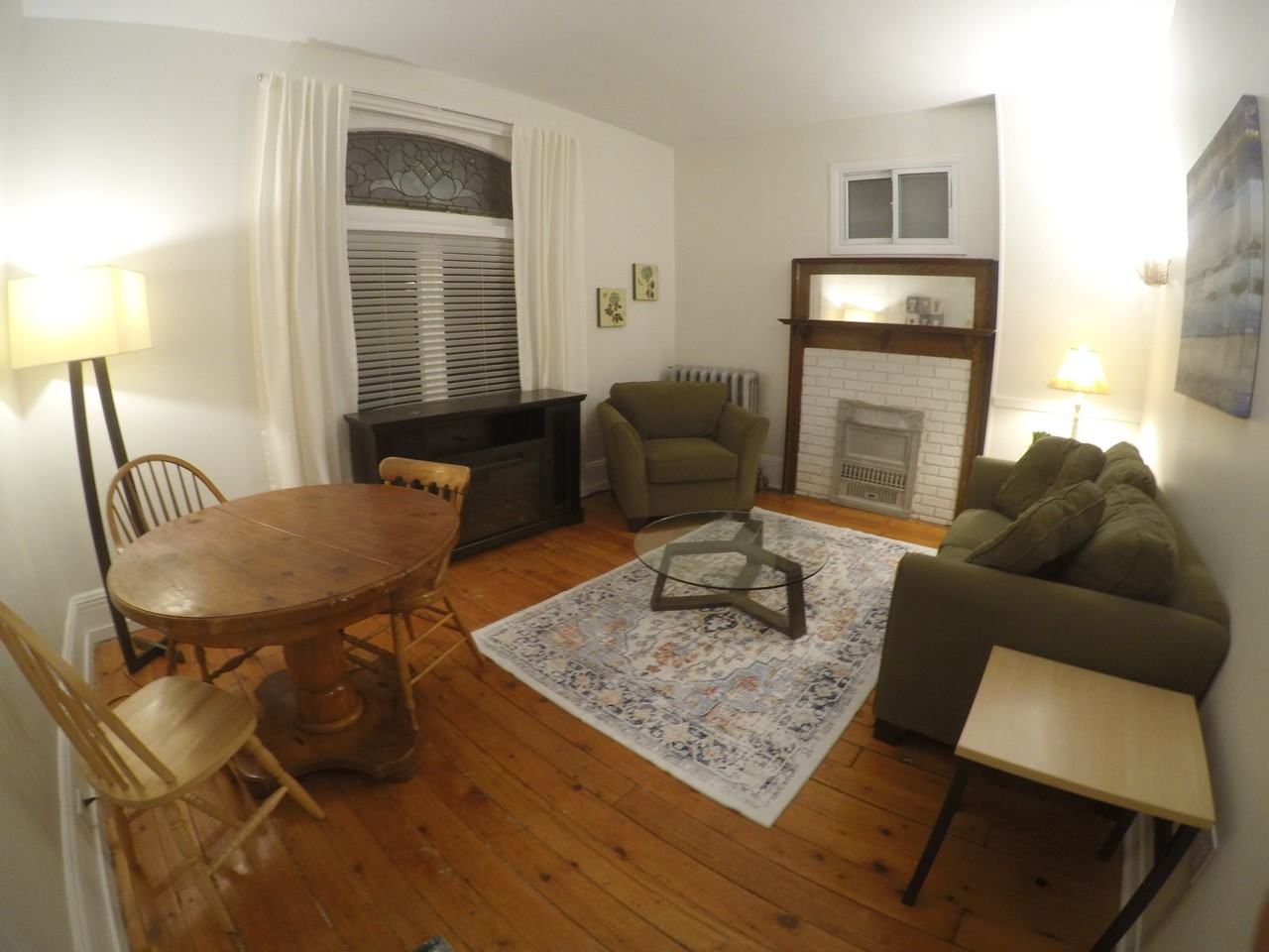 Barrie St & Clergy St W #ONE - Photo 2 of 13