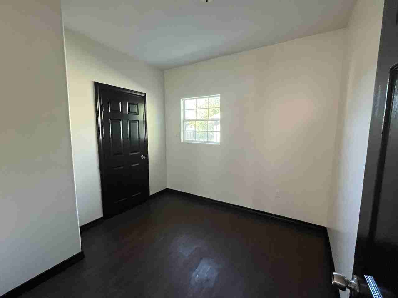 1606 16th St #3 - Photo 2 of 7