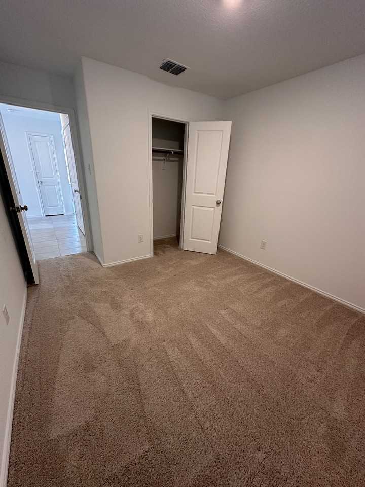 8408 Hollow Bend St #NA - Photo 6 of 17