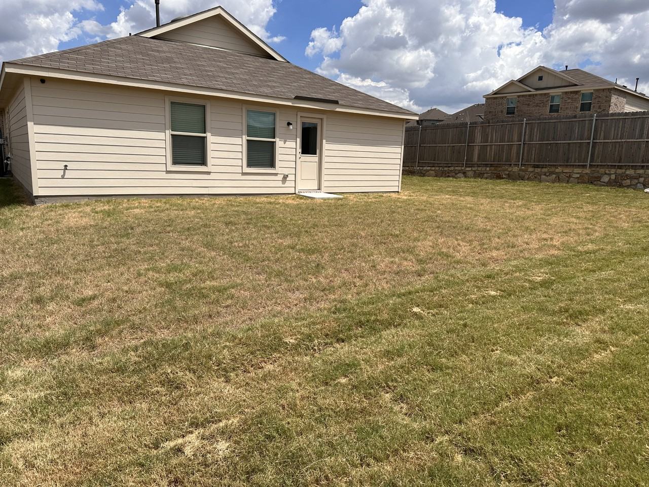 8408 Hollow Bend St #NA - Photo 7 of 17