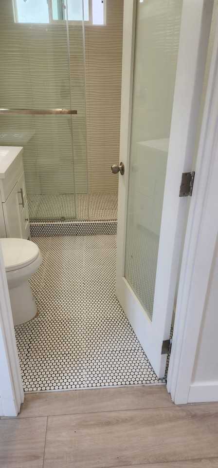 950 N Kingsley Dr #950 - Photo 4 of 45