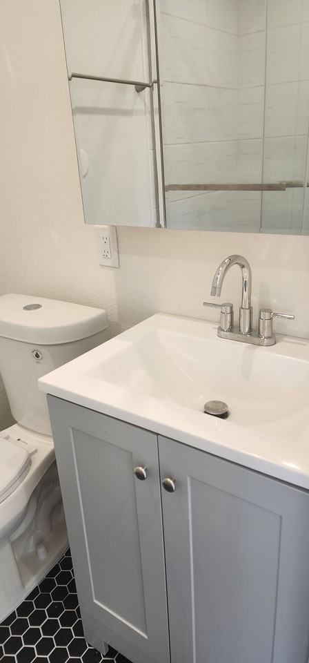 950 N Kingsley Dr #950 - Photo 6 of 45