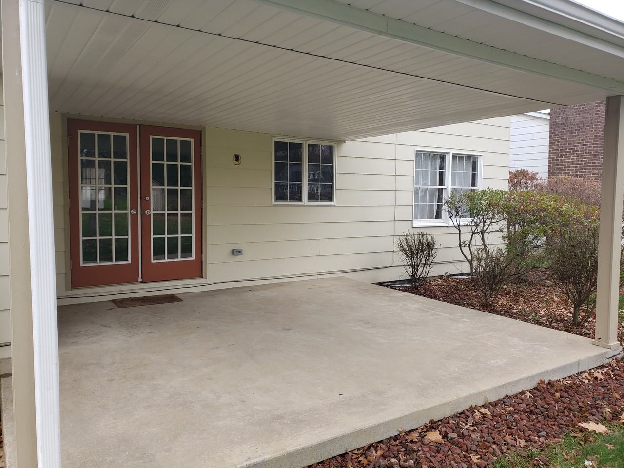 5660 Sharon Dr #NA - Photo 2 of 12