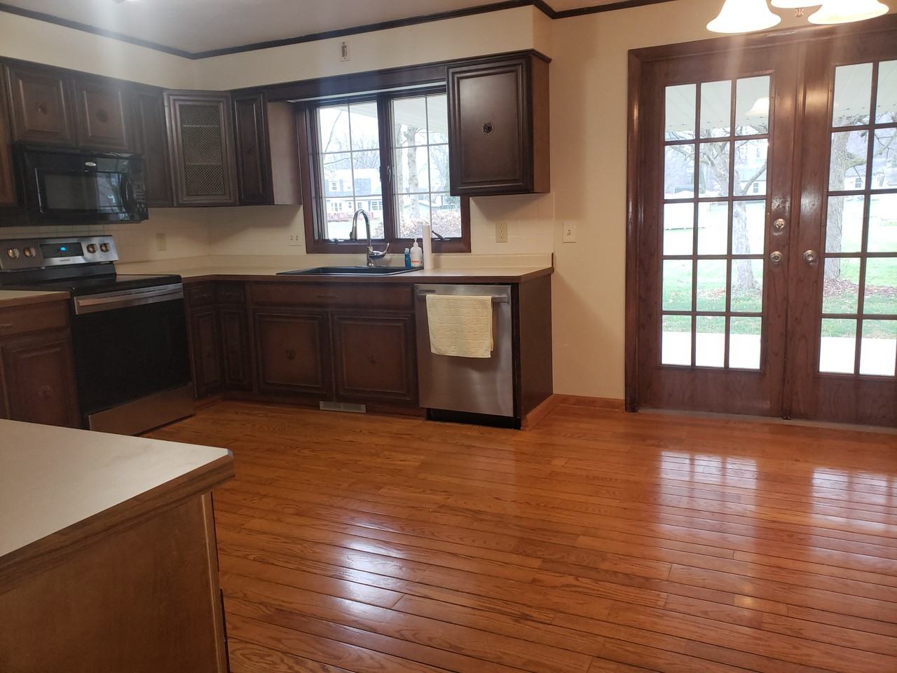 5660 Sharon Dr #NA - Photo 6 of 12