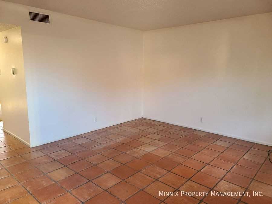 Whispering Oaks 1904 N. Midland - Photo 5 of 47