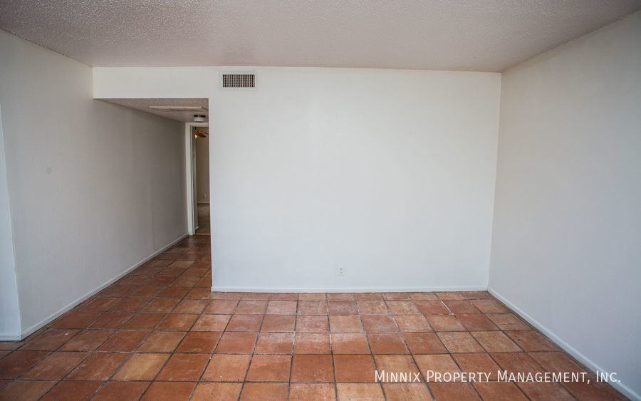 Whispering Oaks 1904 N. Midland - Photo 7 of 47