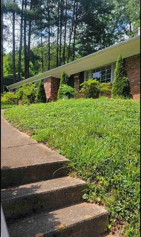 1 Clearbrook Rd - Photo 2 of 10