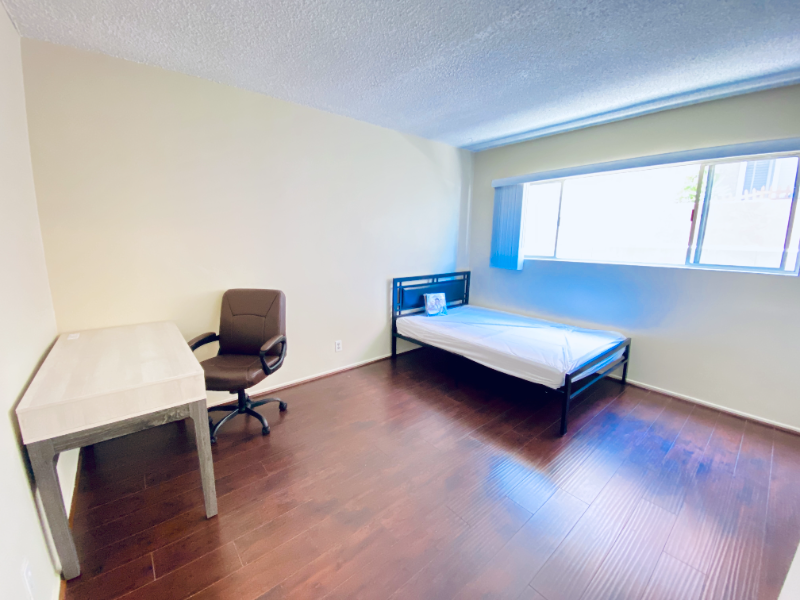 1440 South Centinela Avenue #3B1 - Photo 4 of 20