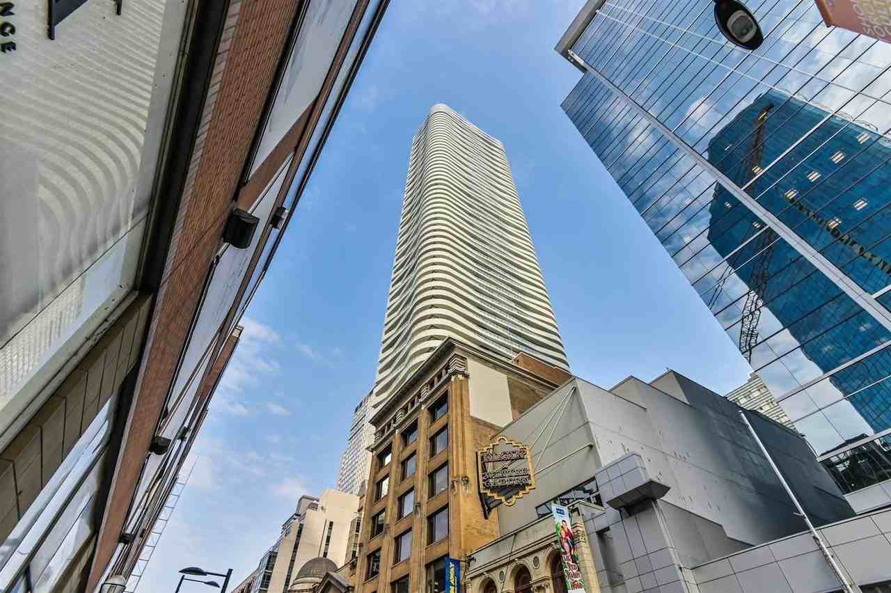 197 Yonge Street #4004