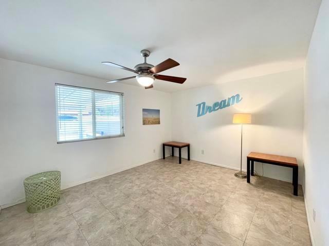 44860 San Clemente Cir - Photo 2 of 8