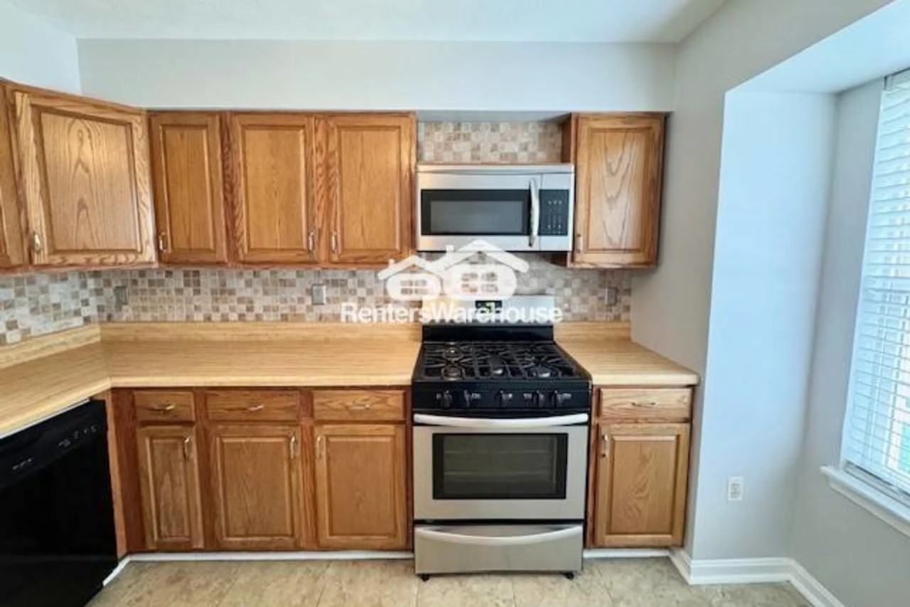 4664 Marksman Ct - Photo 2 of 25