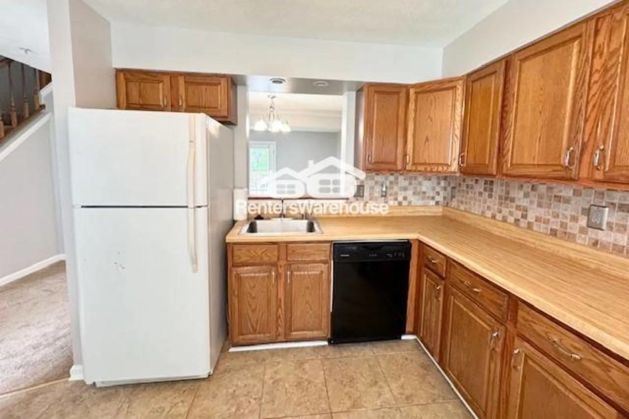 4664 Marksman Ct - Photo 3 of 25