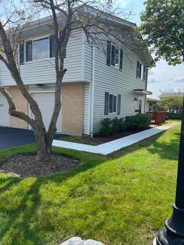 Shattuck Schaumburg - Photo 2 of 5