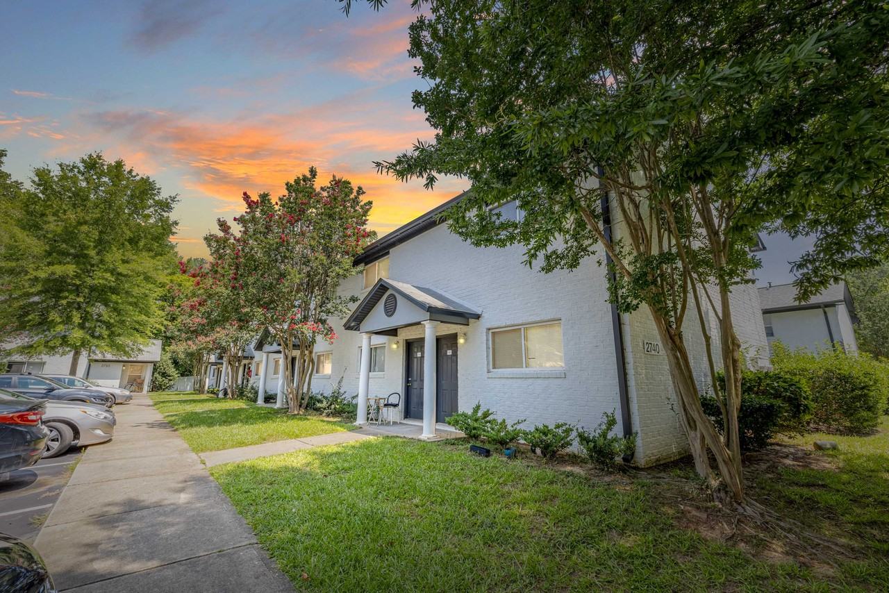 Walnut Creek Apartments - Photo 2 of 23