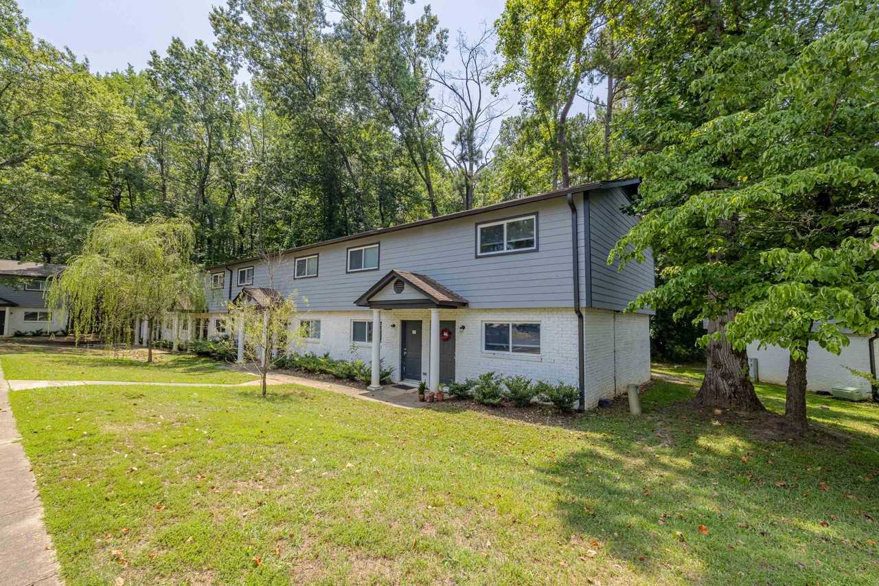 Walnut Creek Apartments - Photo 3 of 23