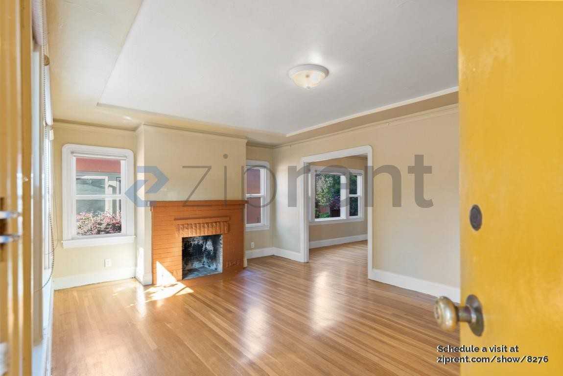 376 42nd St - Photo 3 of 17