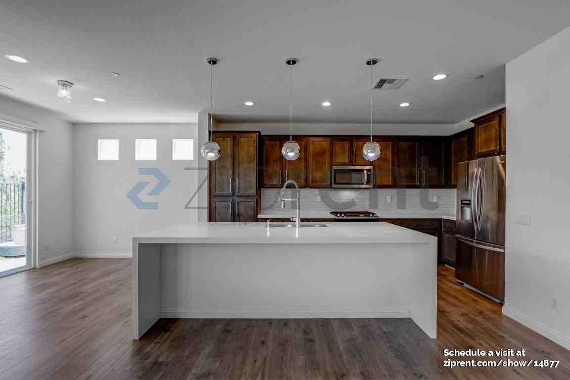 38412 Windingwalk Dr - Photo 4 of 20