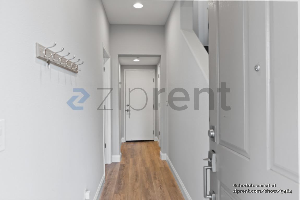 471 Metro Walk Way - Photo 3 of 22
