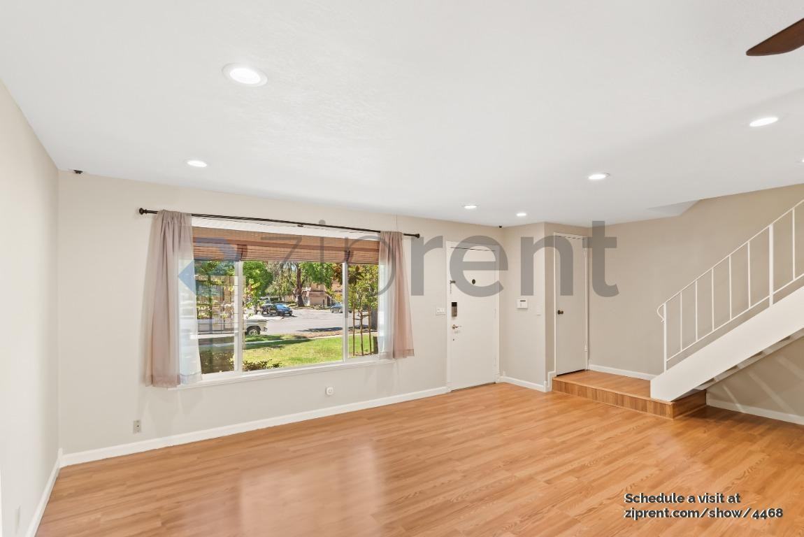 1910 Messina Dr - Photo 3 of 19