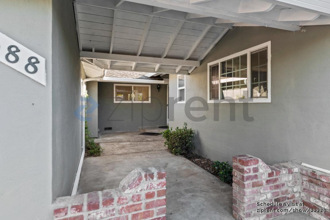 1688 Merrill Dr - Photo 2 of 21