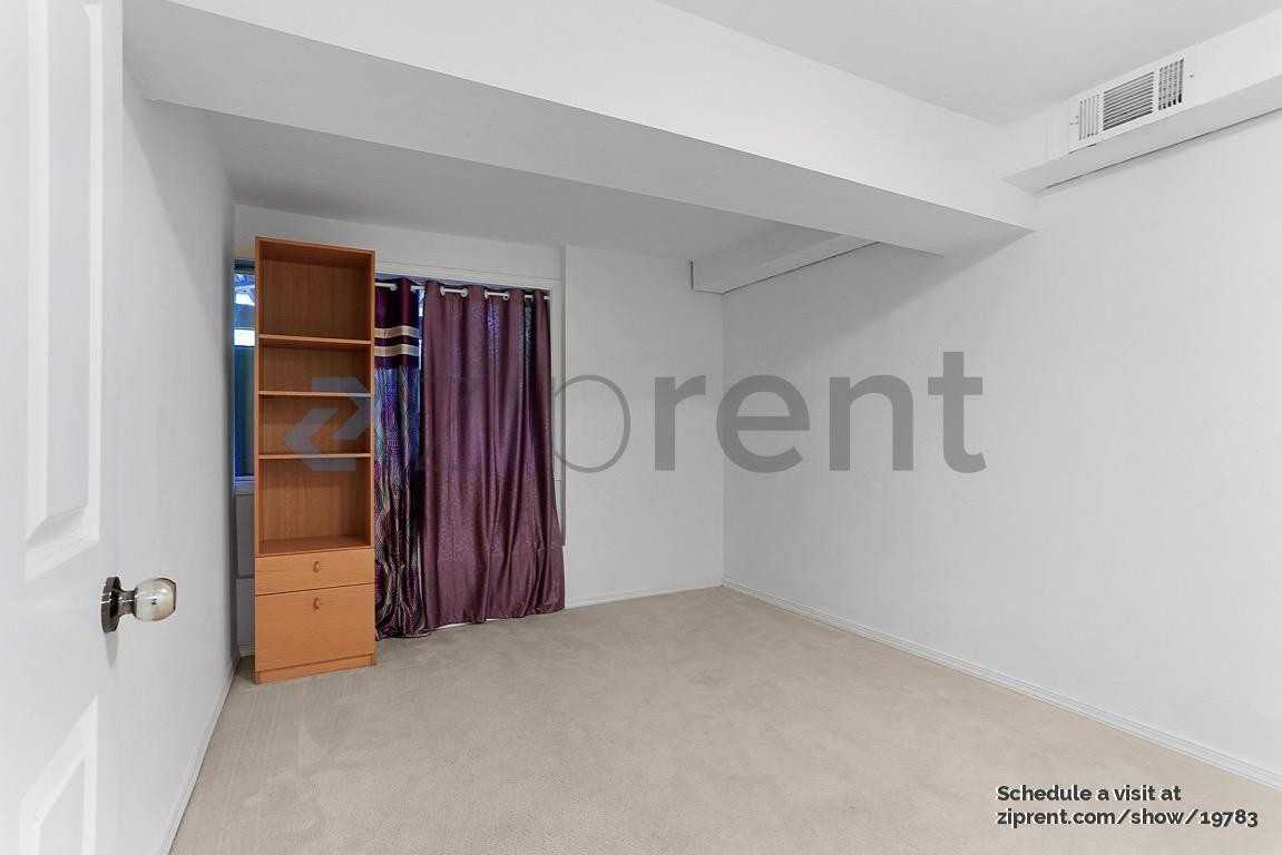 17815 8th Ave Ne #A - Photo 4 of 16