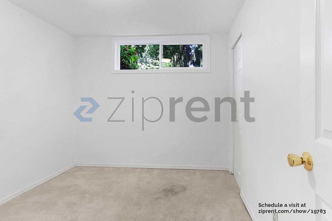 17815 8th Ave Ne #A - Photo 6 of 16